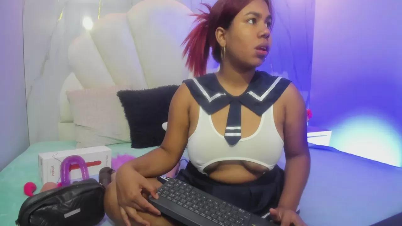 lizzie_williams on Cam4 