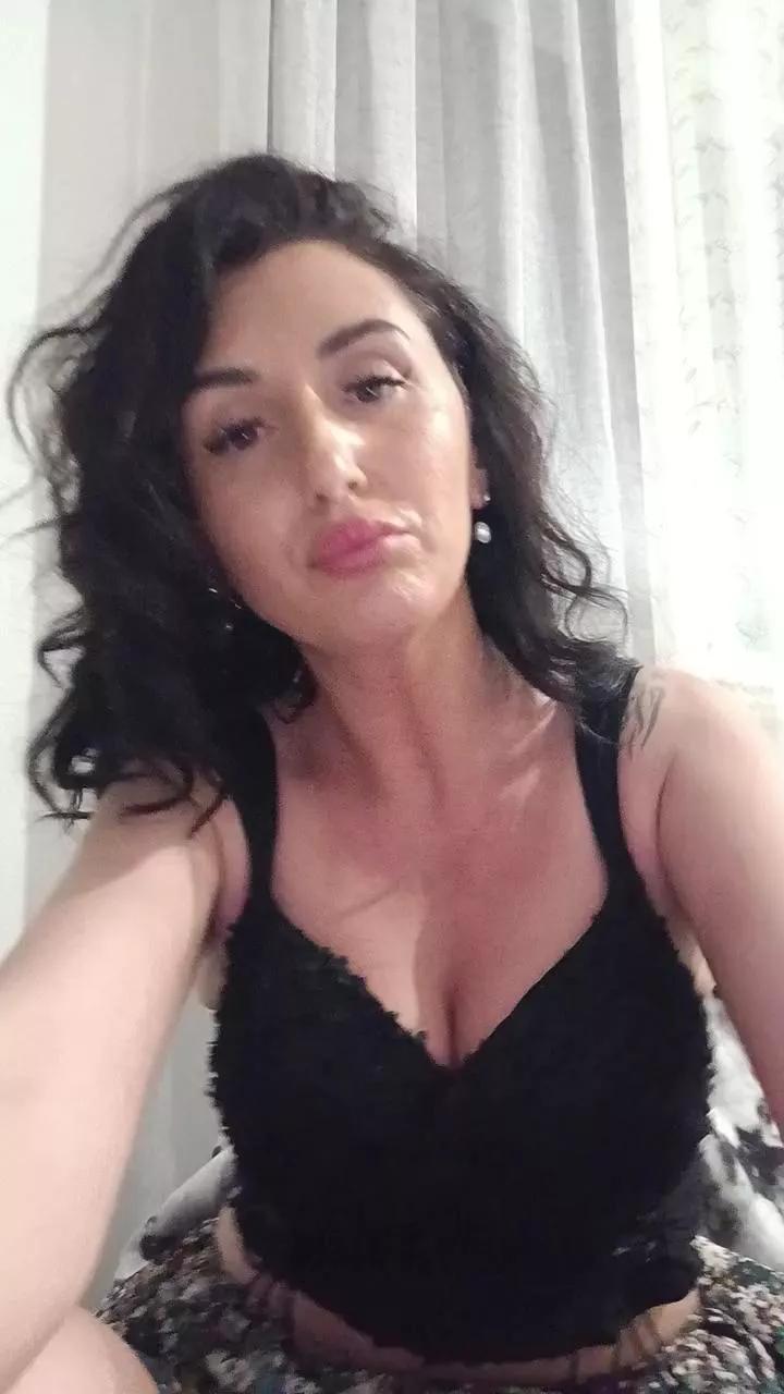 Lola05love on Cam4 
