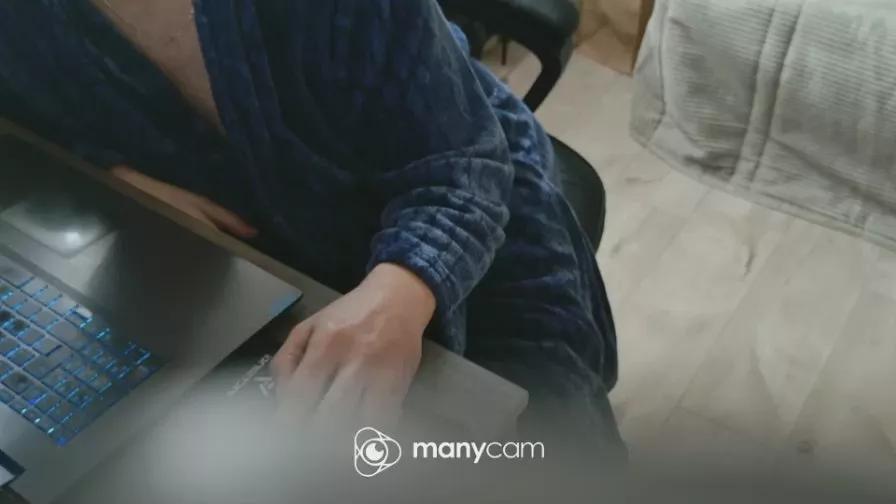 lolacharly on Cam4 