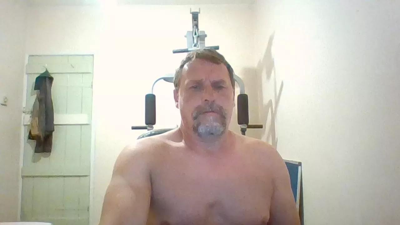looking4hotc on Cam4 