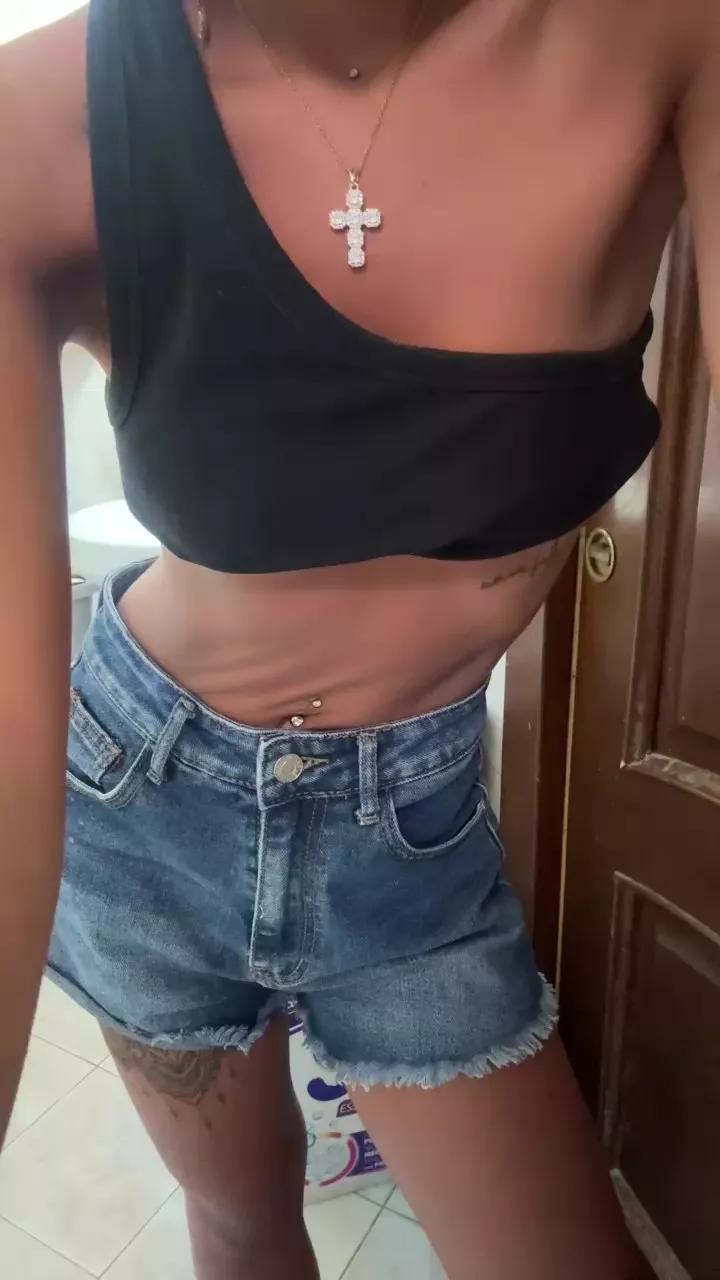 Lorella345 on Cam4 