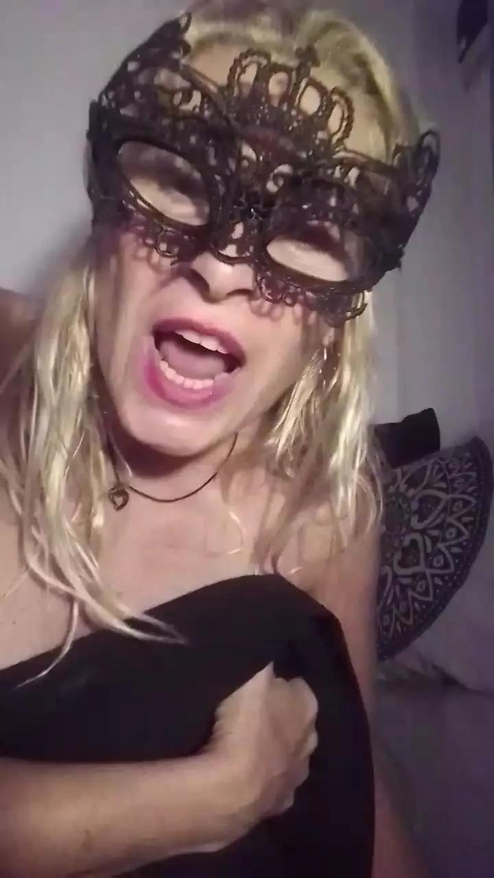 luli70hot on Cam4 