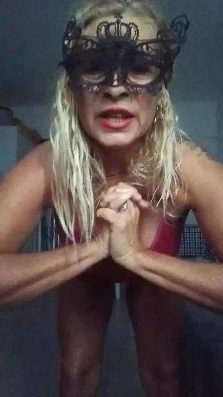 luli70hot on Cam4 