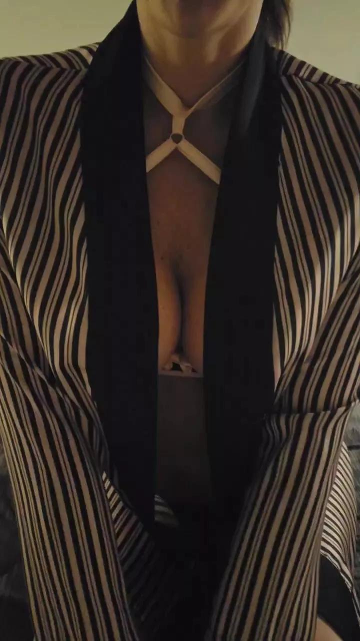 Lullina1 on Cam4 