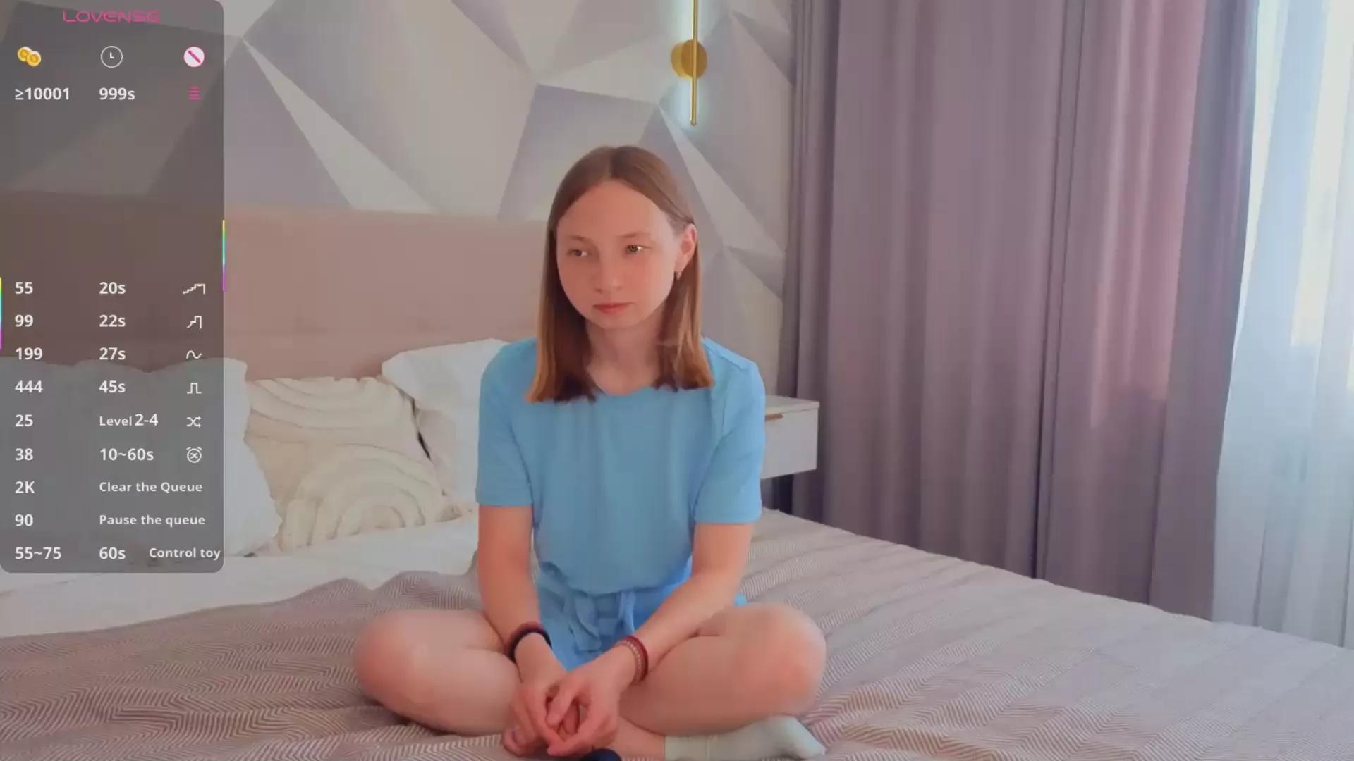 LuluLight on Cam4 