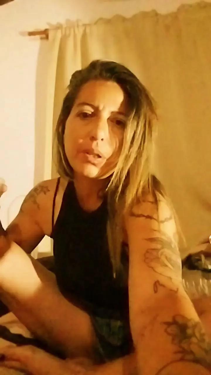 LUNA639 — Freechat on Cam4