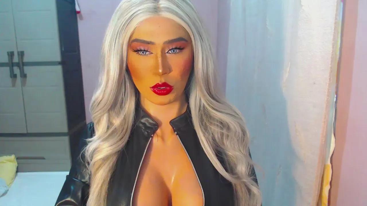 Offline lustyscarlette on Cam4