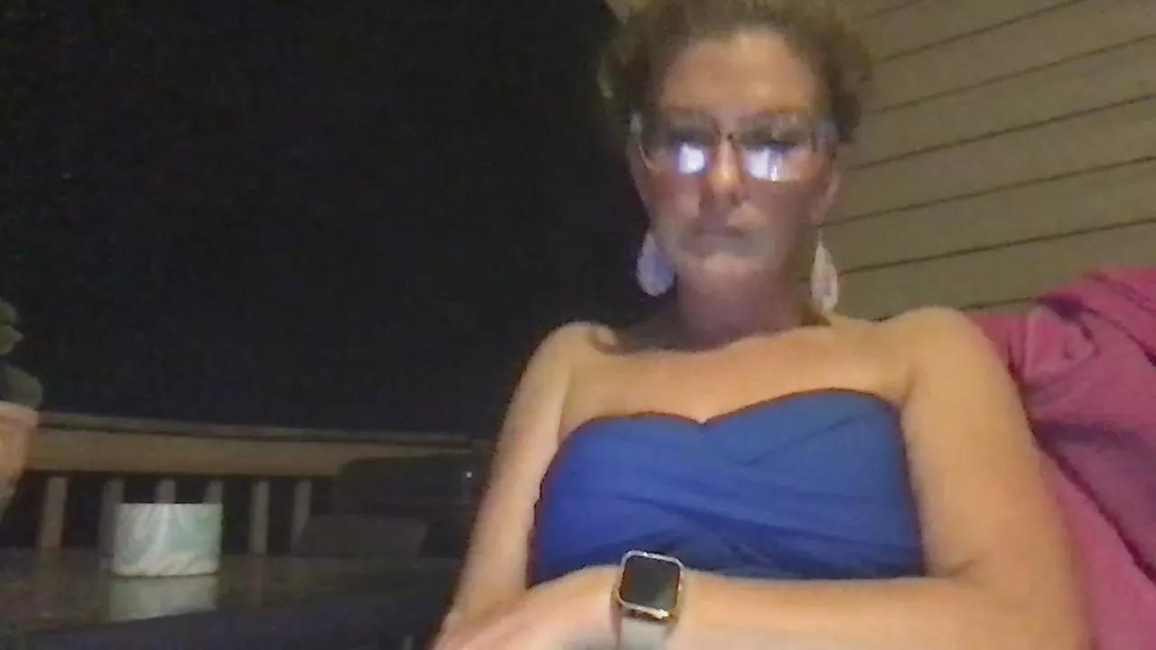 Lynniexo on Cam4 