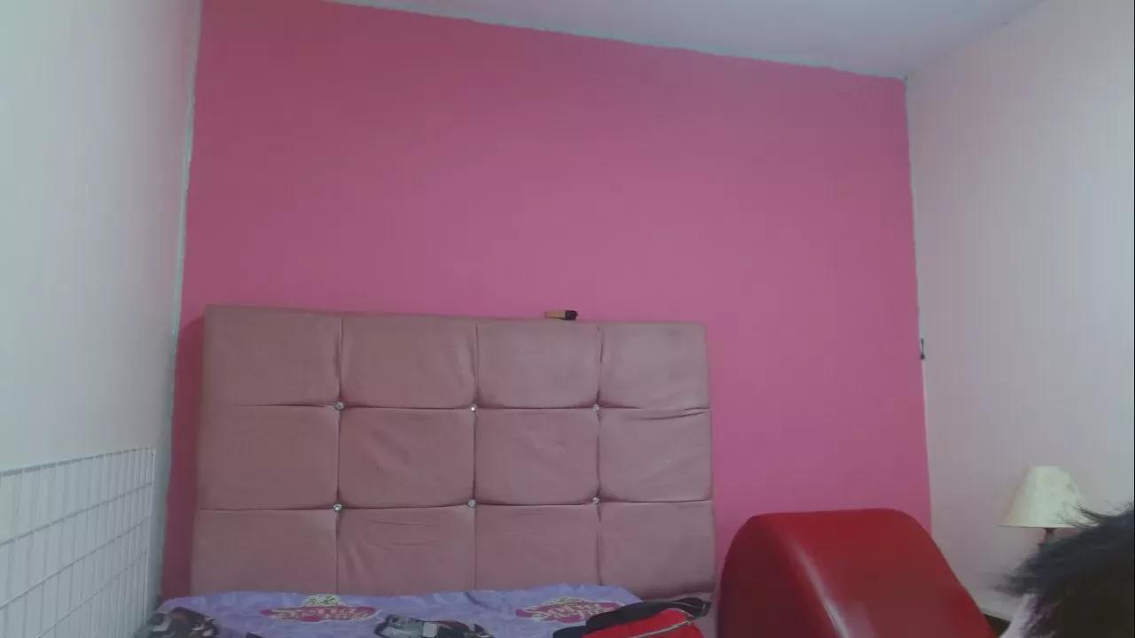 maddiison303av on Cam4 