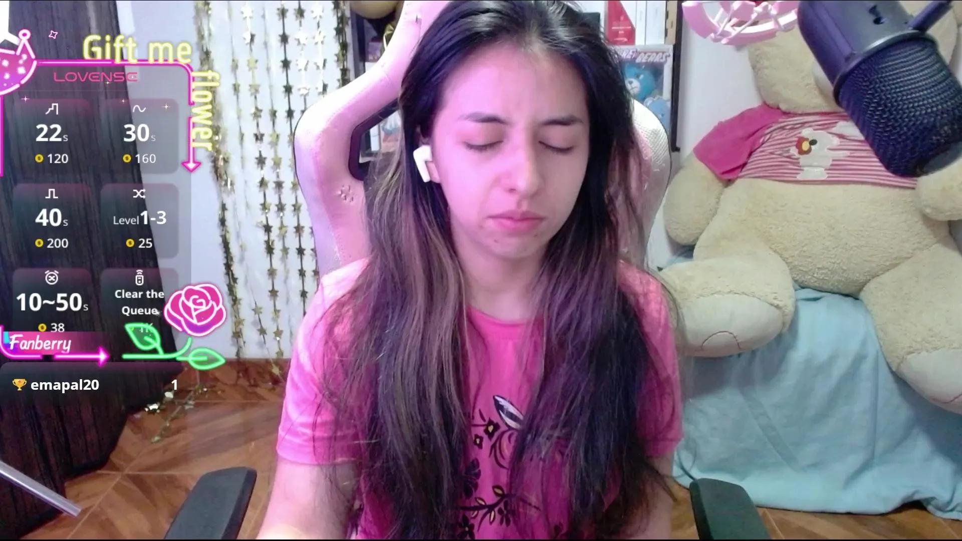 Maggie_Fox on Cam4 