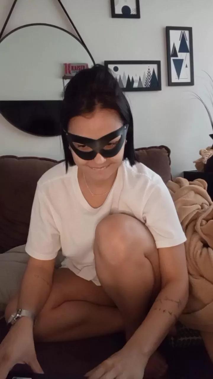 Maholindinha on Cam4 