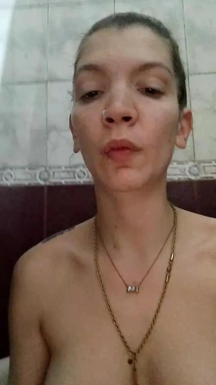 Cam4 Mai73XXX is Freechat Mai73XXX — Freechat on Cam4