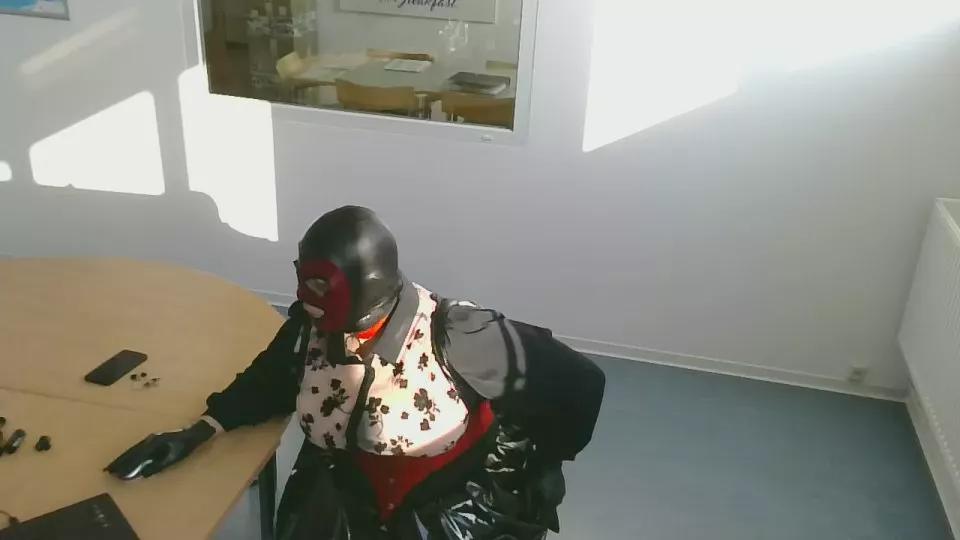 Offline MaikeDWT_dev on Cam4