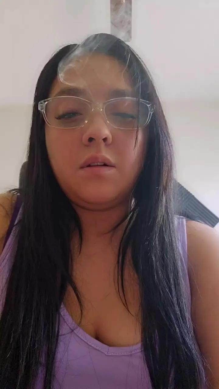 Offline Mamimamita on Cam4