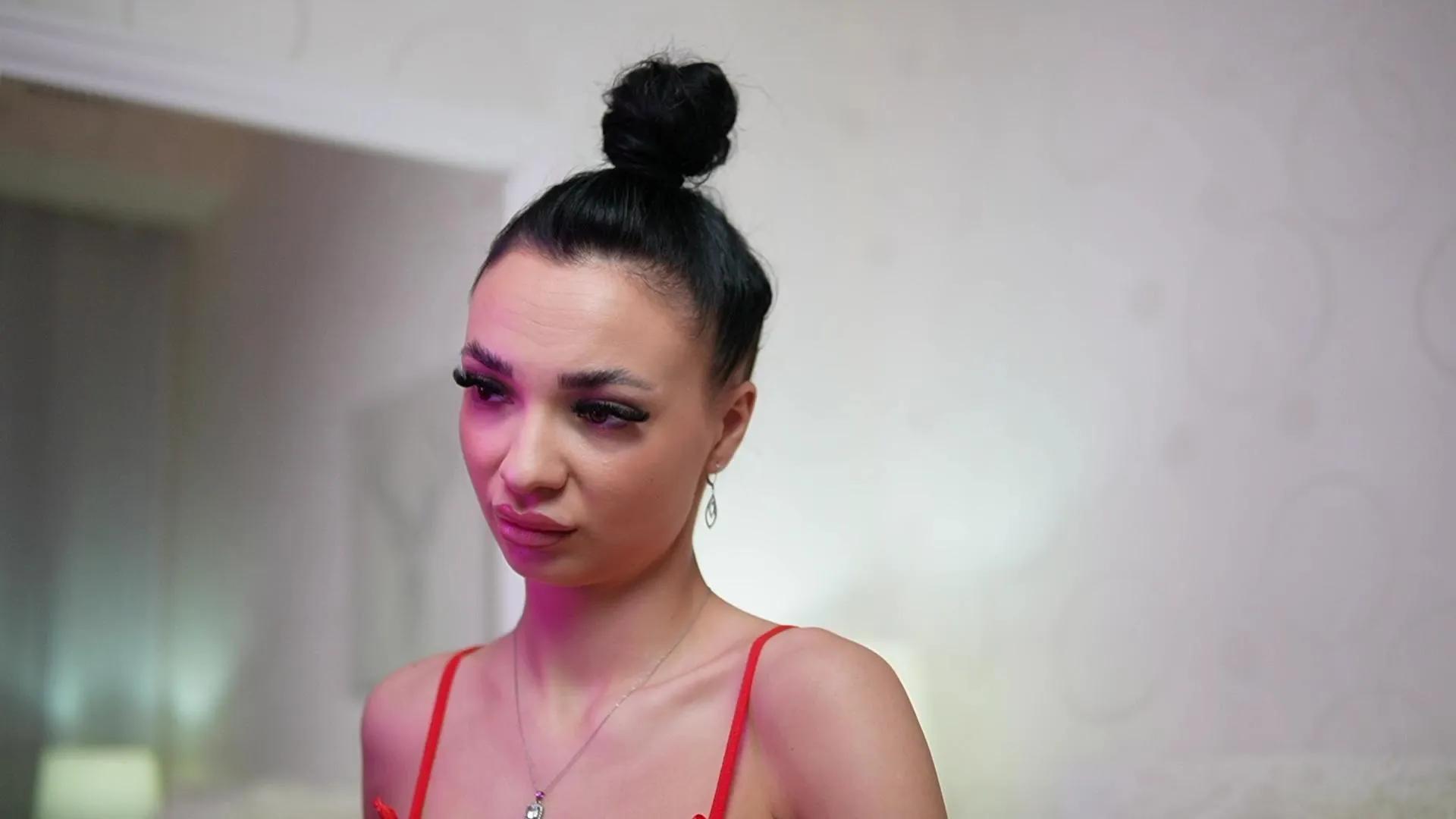 MaraJolie on Cam4 