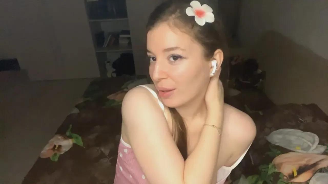 Offline MarniSeybert on Cam4