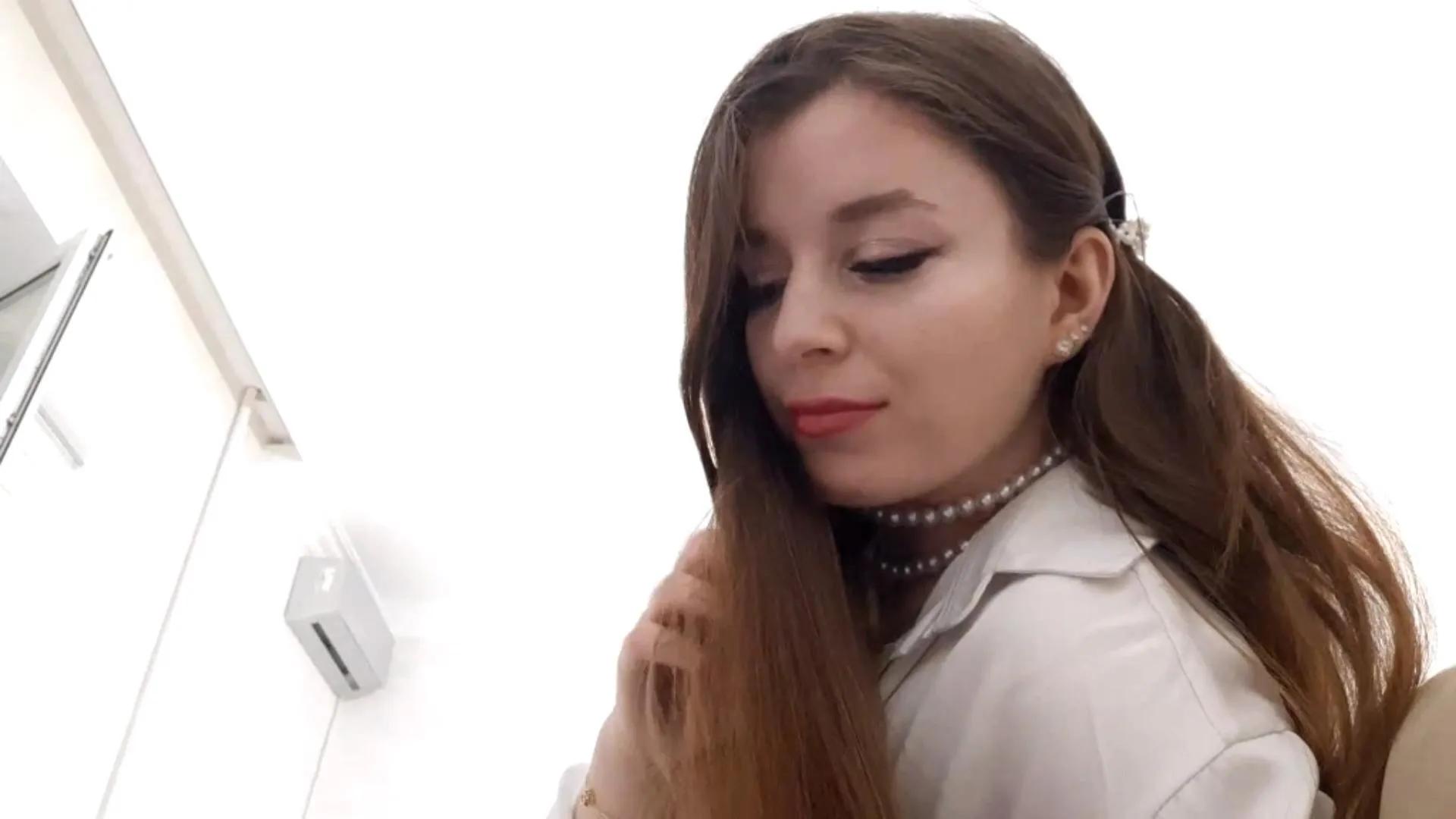 Offline MarniSeybert on Cam4