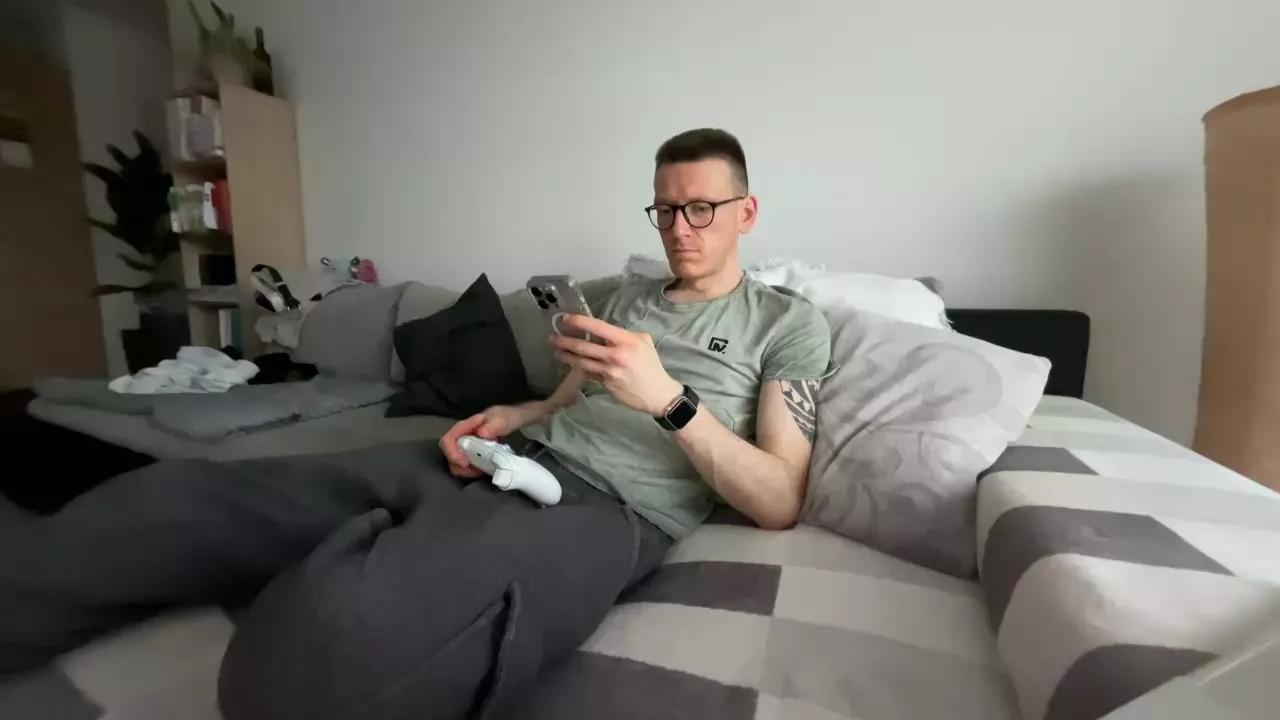 Offline MarXas on Cam4