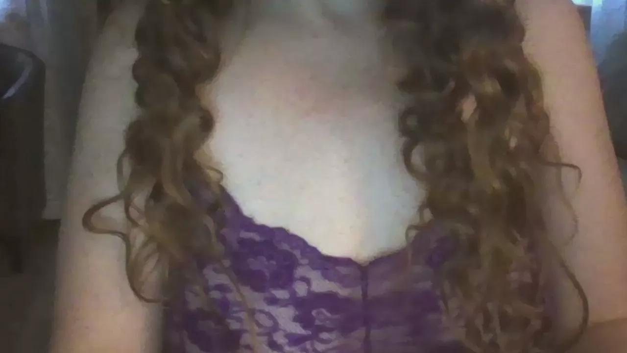 Offline maryjanexxx_hot on Cam4