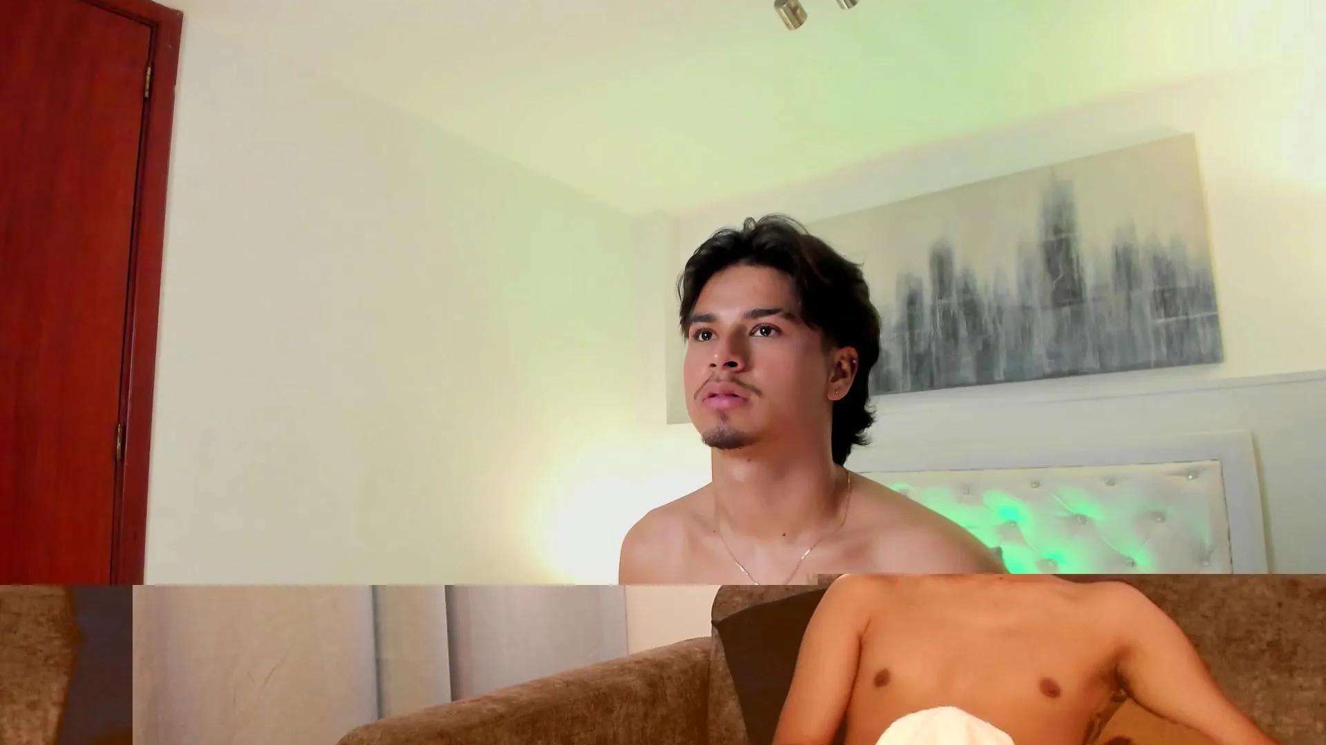 Offline MathewAdamss on Cam4