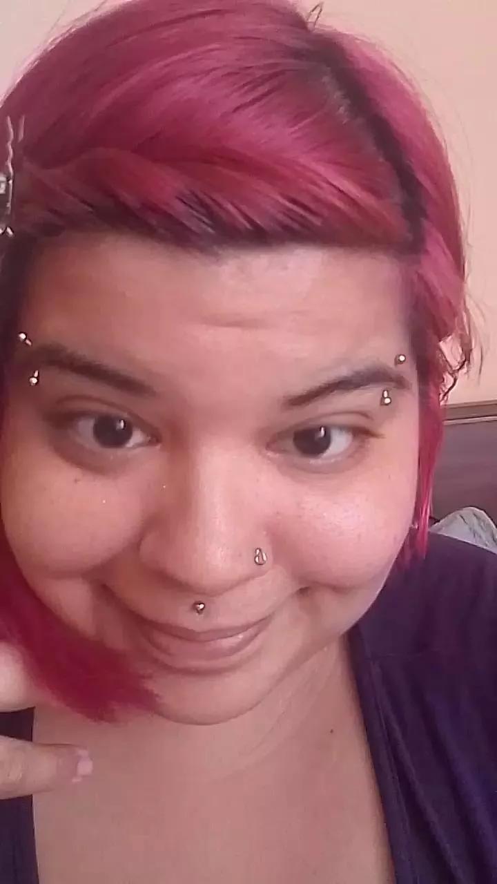 Maxylovely on Cam4 