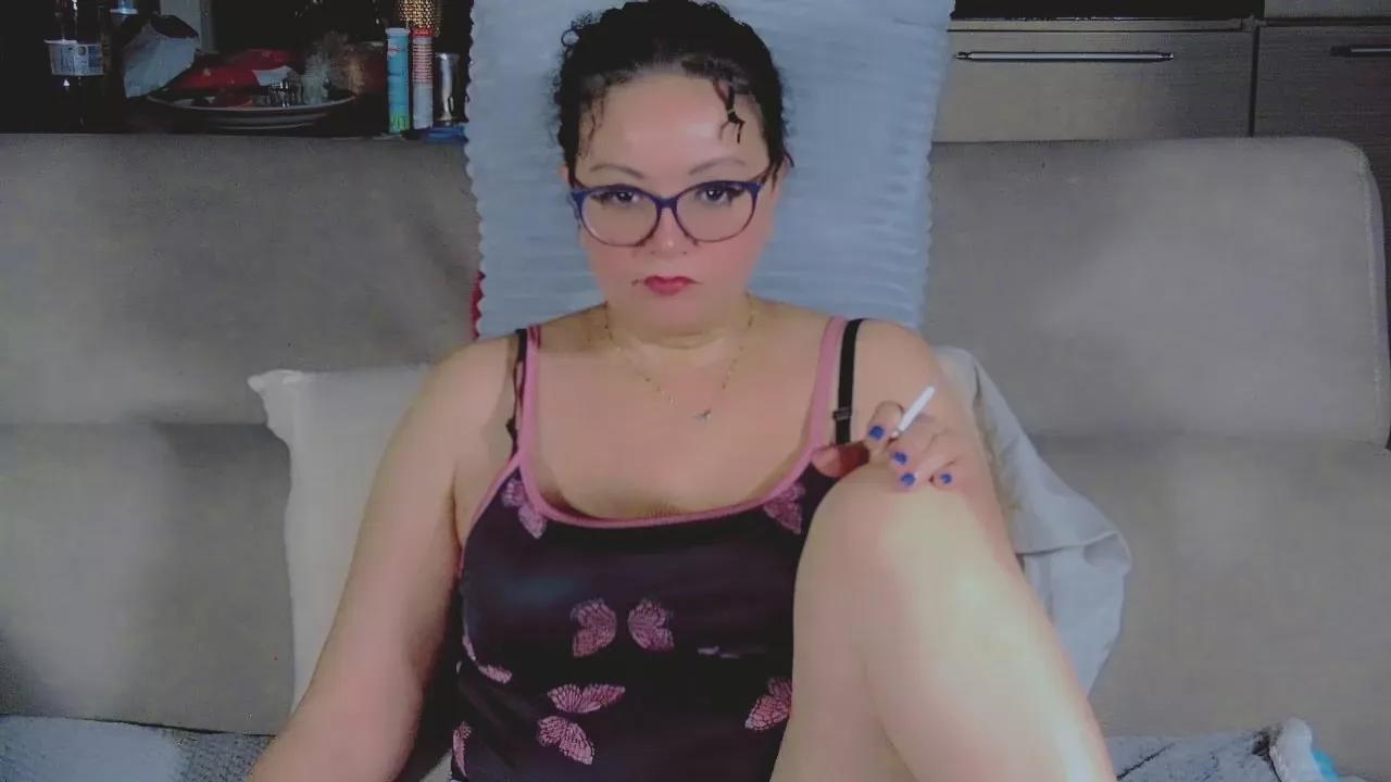 maya1212 on Cam4 