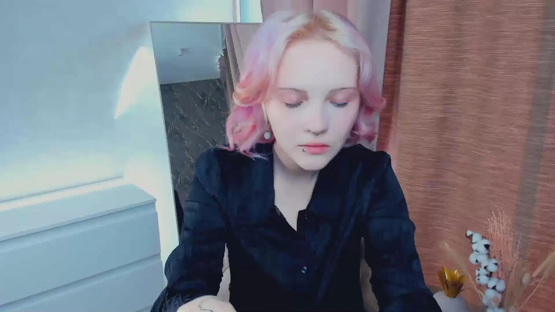 MaybelleLancz — Freechat on Cam4