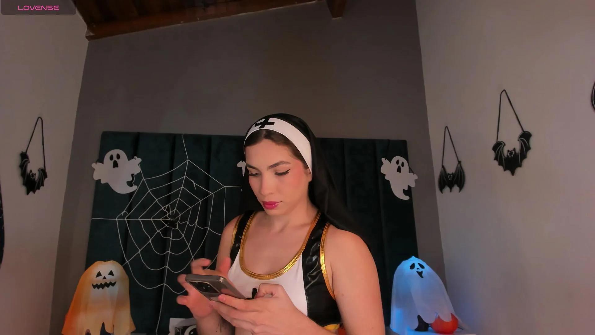 Avatar of Mia_Parissi