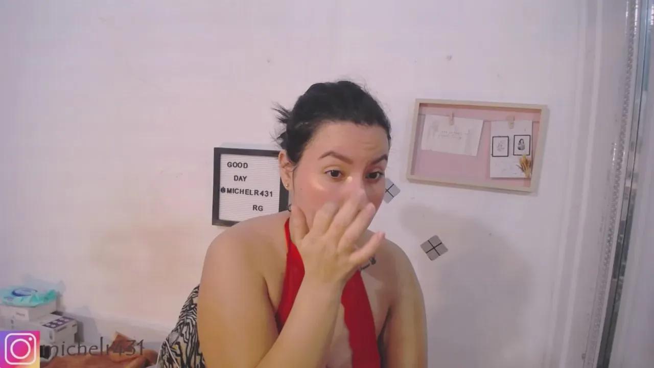 Offline Mia_reys on Cam4