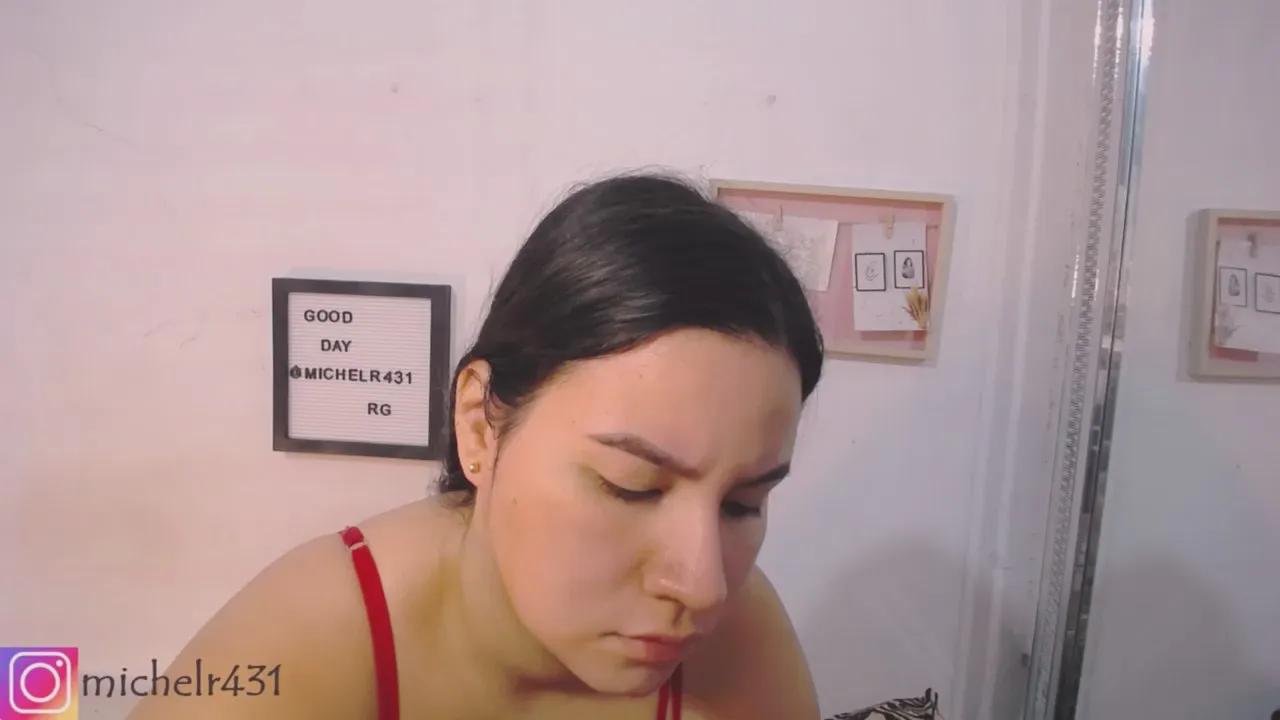 Offline Mia_reys on Cam4