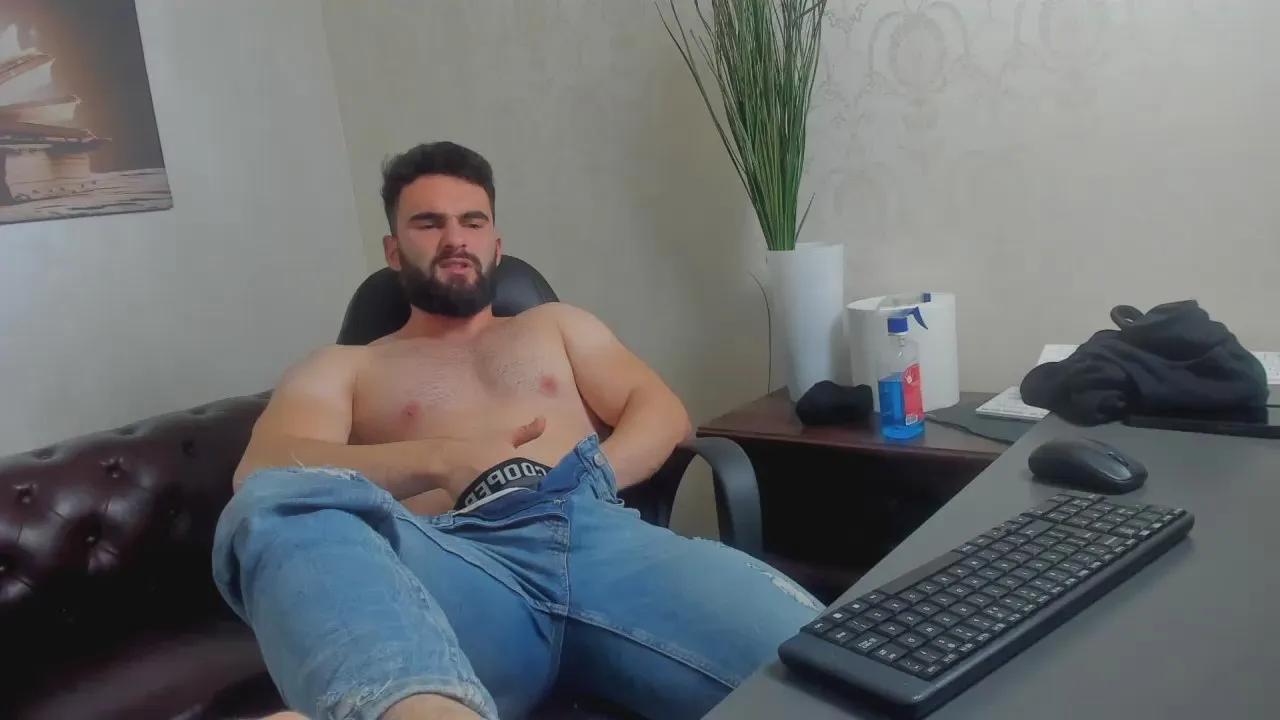 MicahLane —  #masturbation #armpits #C2C #cum #feet #amateur