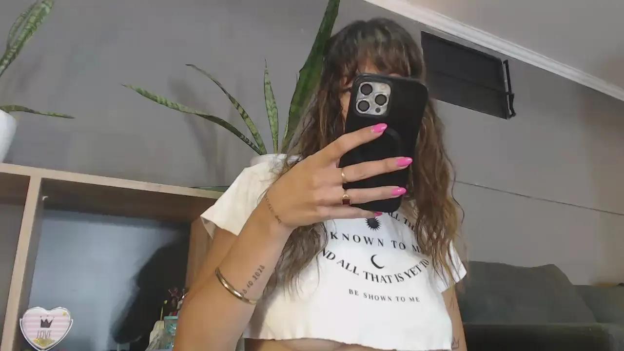 mickystrumia23 — Freechat on Cam4