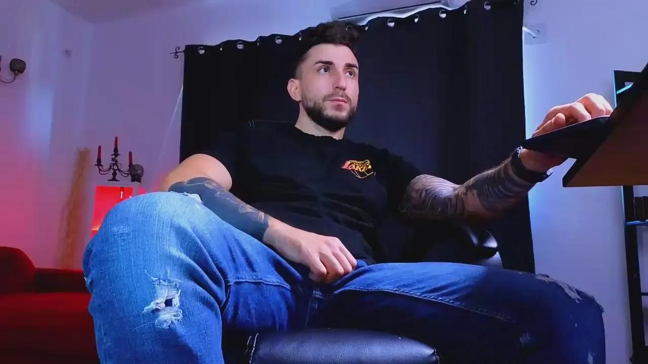 MightyAaronX