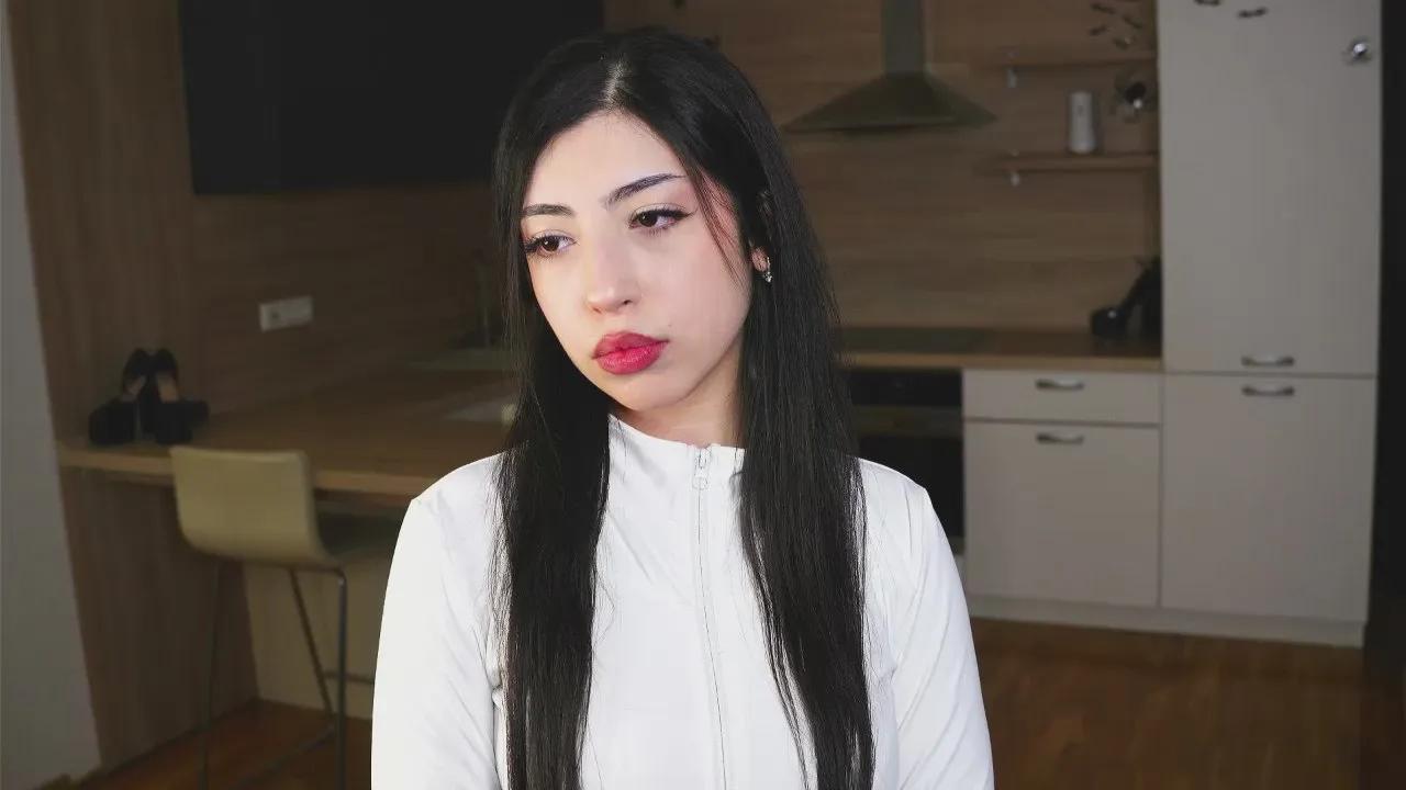 MildredBrader —  #squirt #deepthroat #pee #striptease #masturbation #bigass