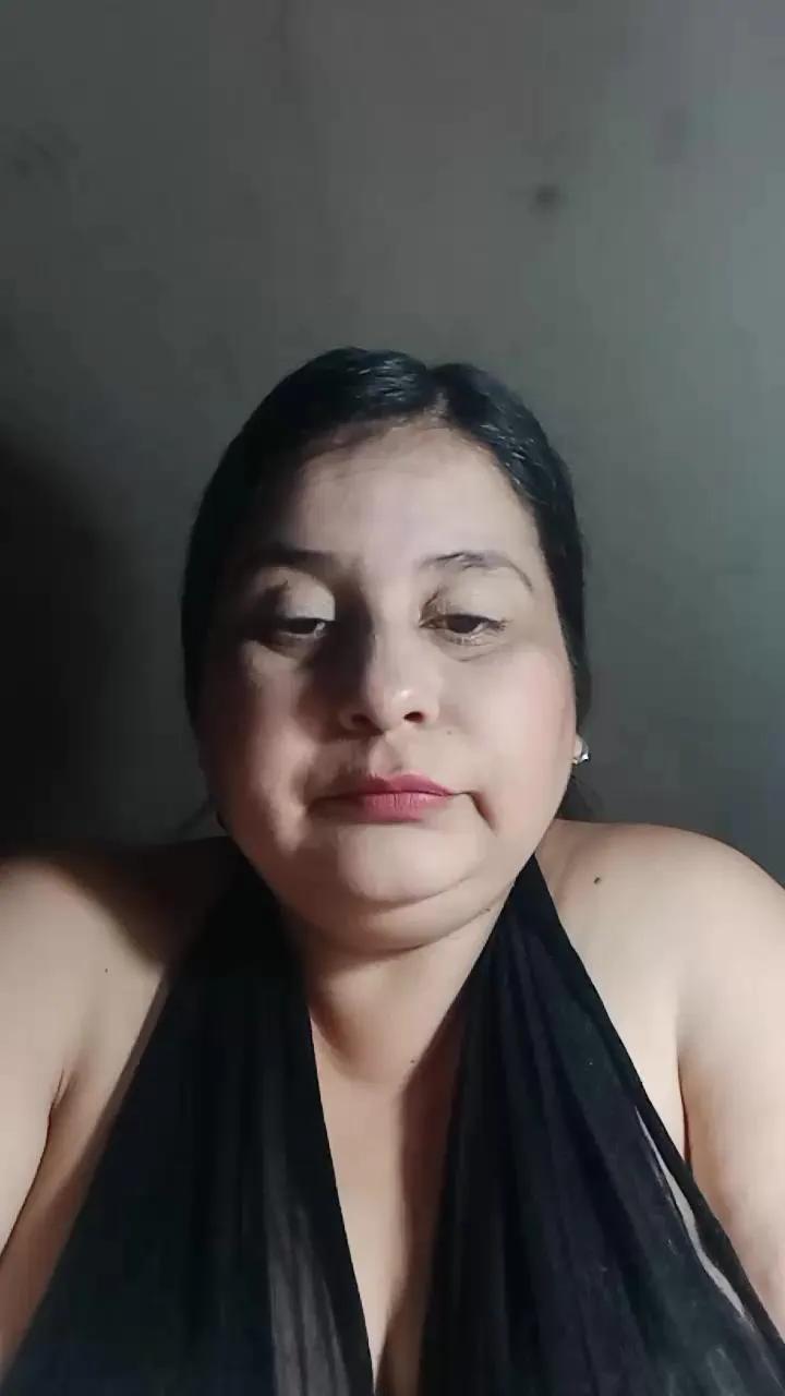 Milf2026 — Freechat on Cam4