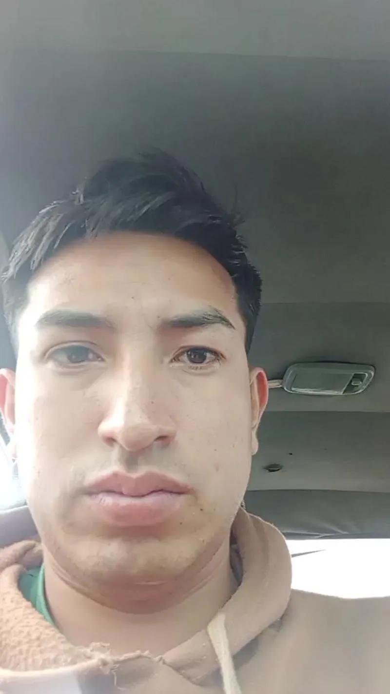 Offline Militar20sexy on Cam4