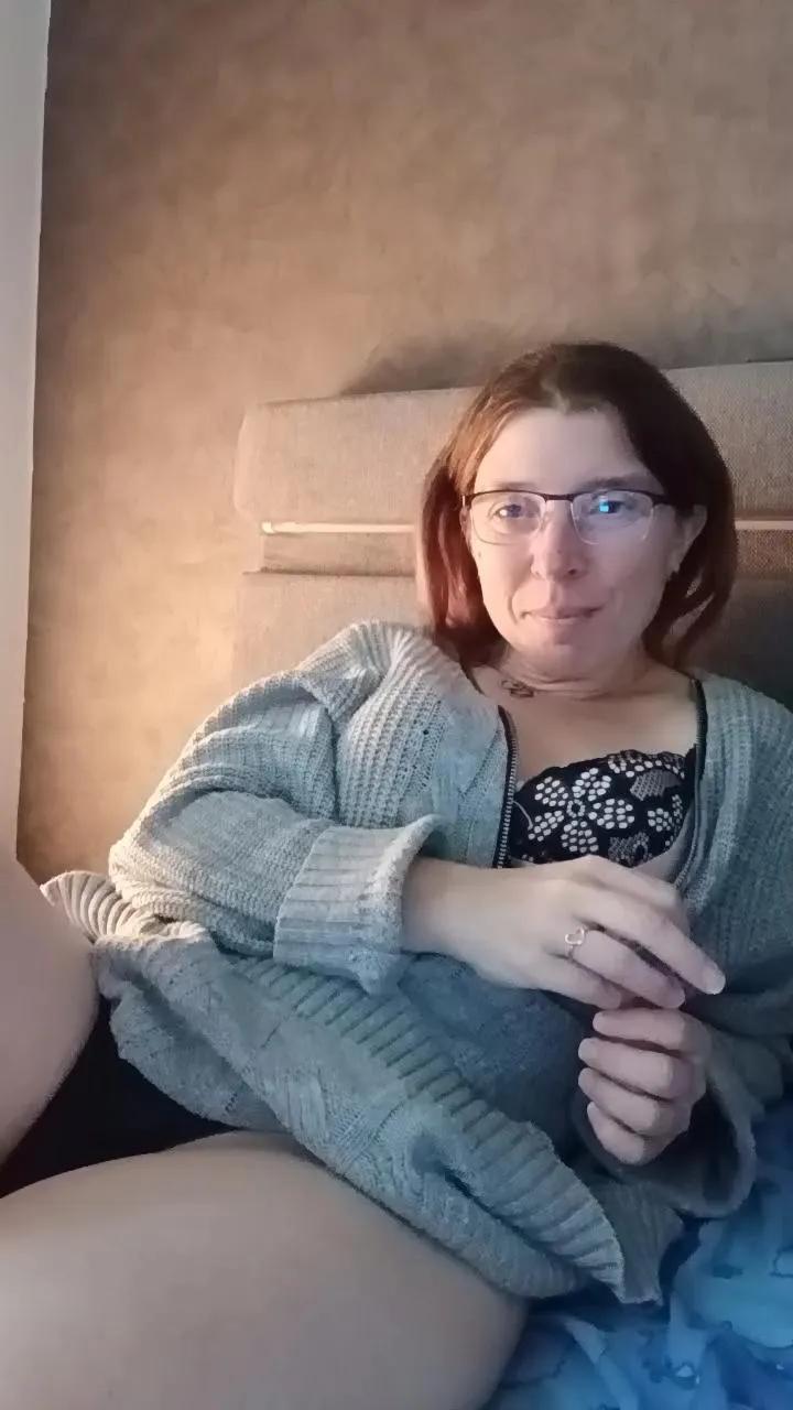 Offline minimistinguete on Cam4