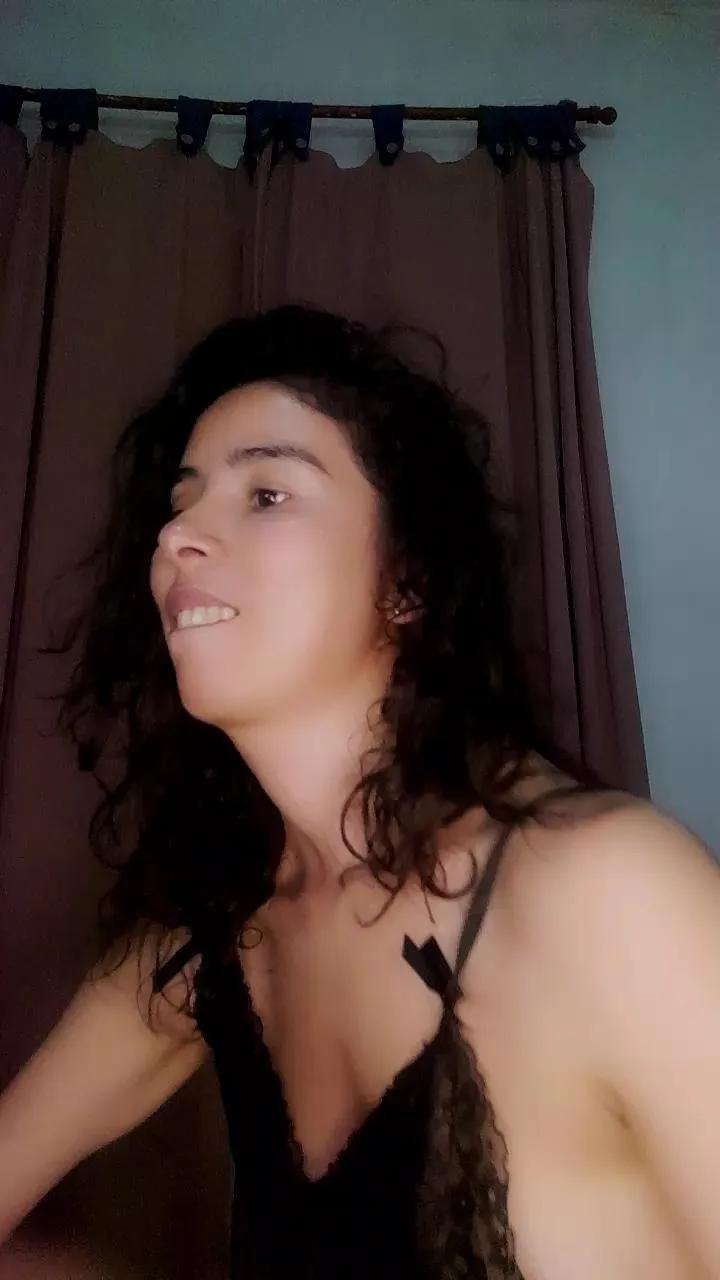 Offline minina88hott on Cam4