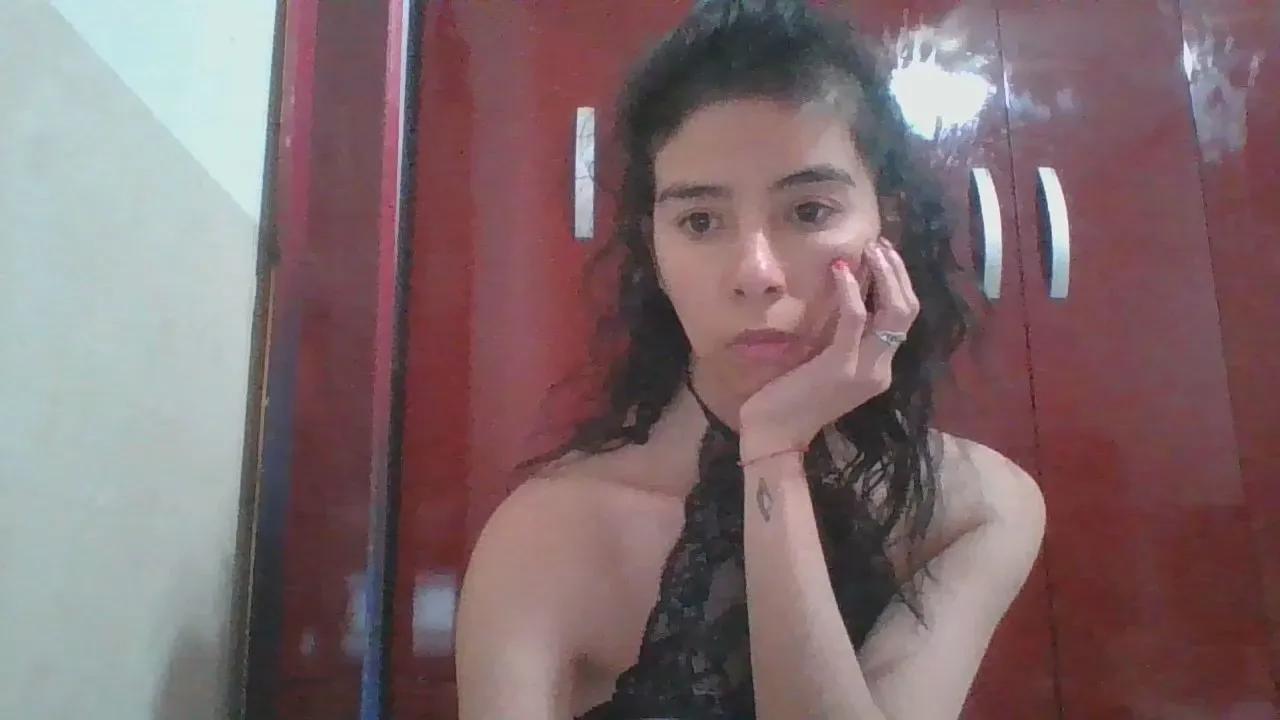 Offline minina88hott on Cam4