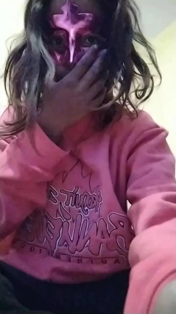 Miriam568 — Freechat on Cam4