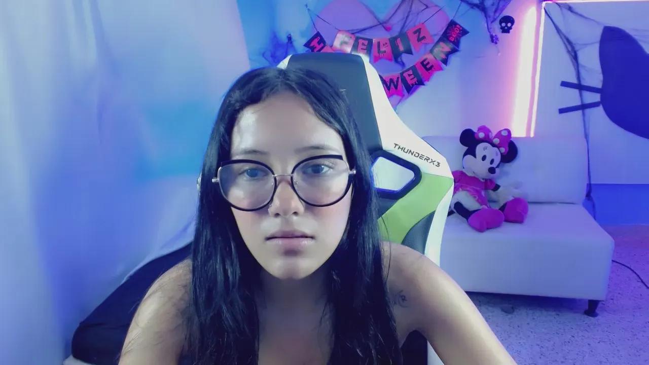 Cam4 mishel_hott  is Freechat  mishel_hott —  #cum #armpits #striptease #ass #pussy #feet #spanking