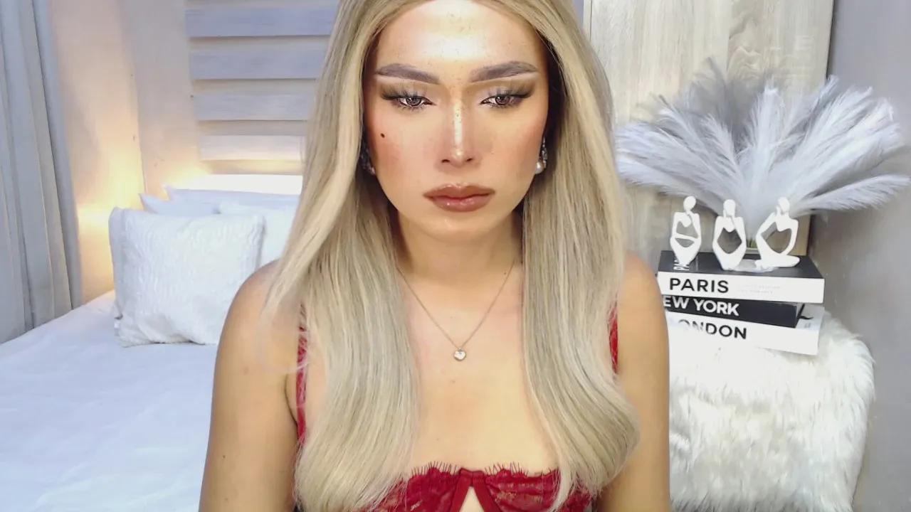 Miss_avacroft on Cam4 