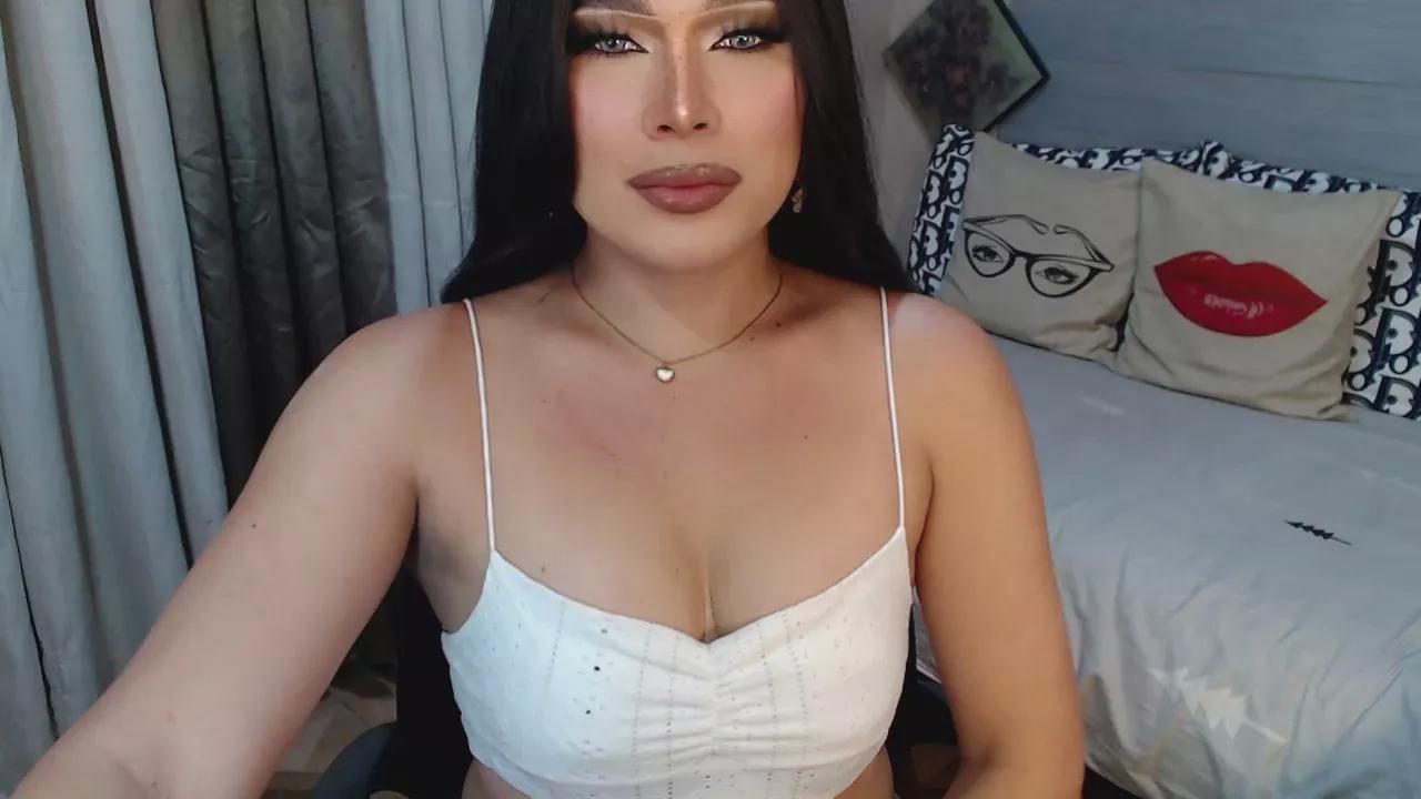 Miss_avacroft on Cam4 