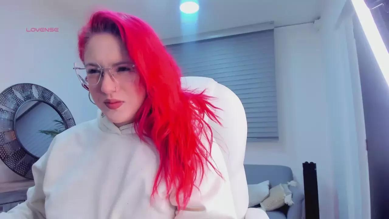 miss_julietaa on Cam4 