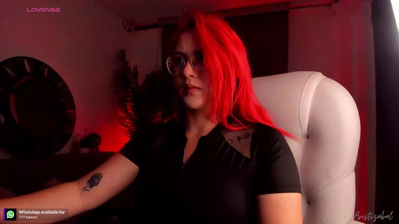 miss_julietaa on Cam4 