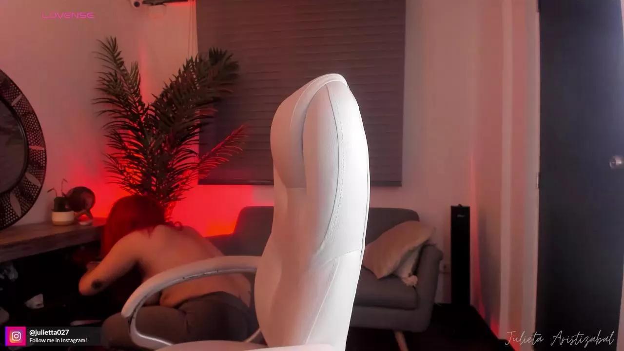 miss_julietaa on Cam4 
