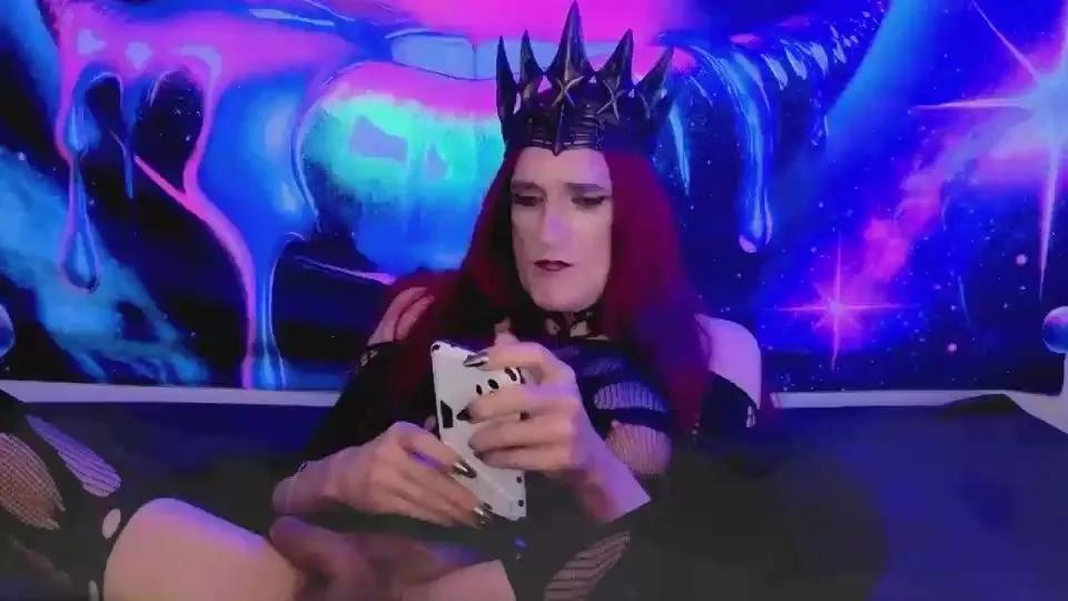 Miss_LuvNuk69 on Cam4 