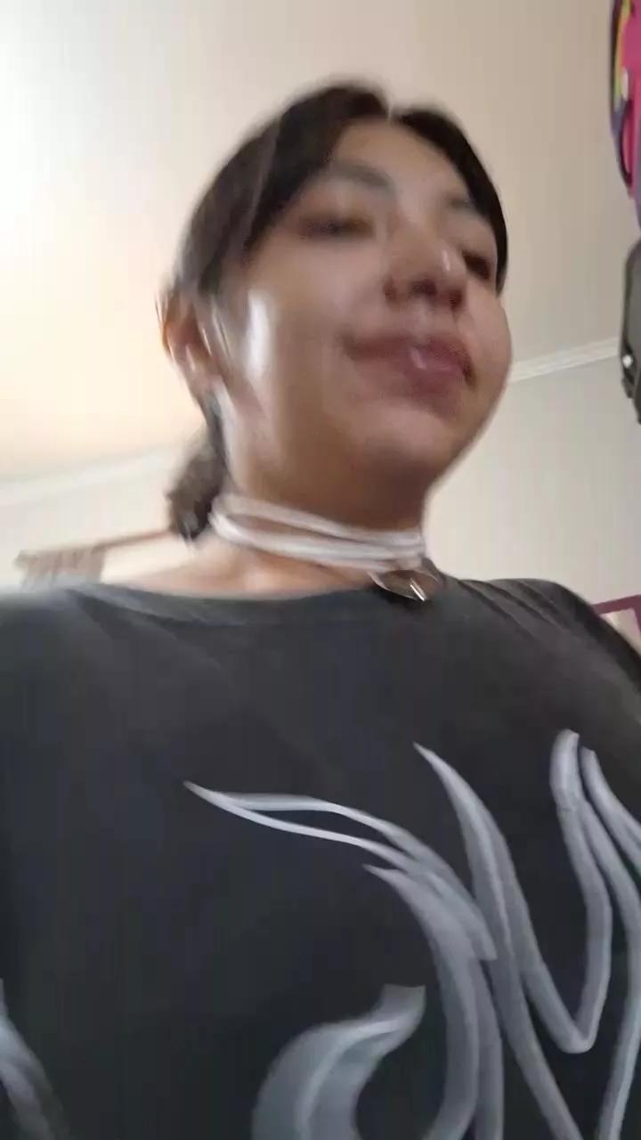 missapril01 on Cam4 