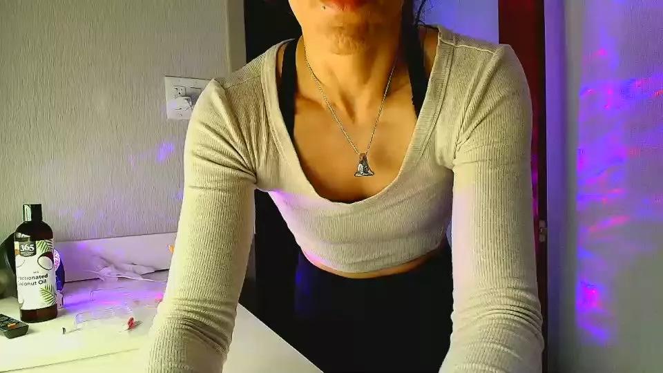 Offline MissBoston7 on Cam4