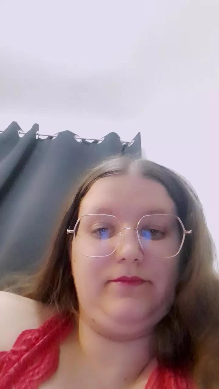 Offline MISSC0QUINE on Cam4